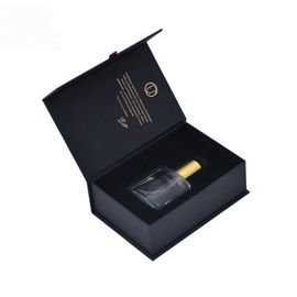 Magnetic Paper Perfum Packaging Box , Black Cosmetic Gift Box Custom Printing